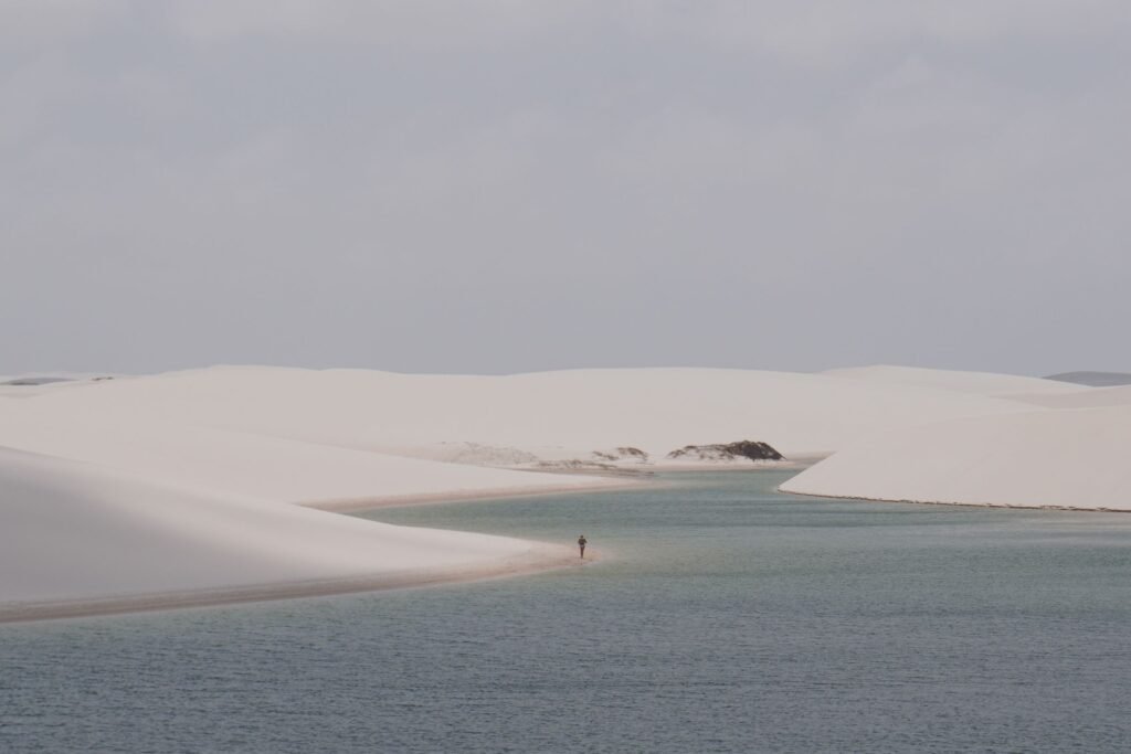 Duinen en lagunes bij Atins in Lençóis Maranhenses