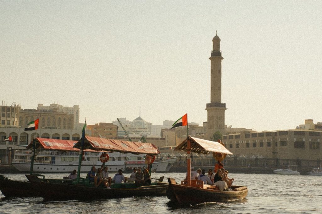 Abra's op de Creek in Dubai