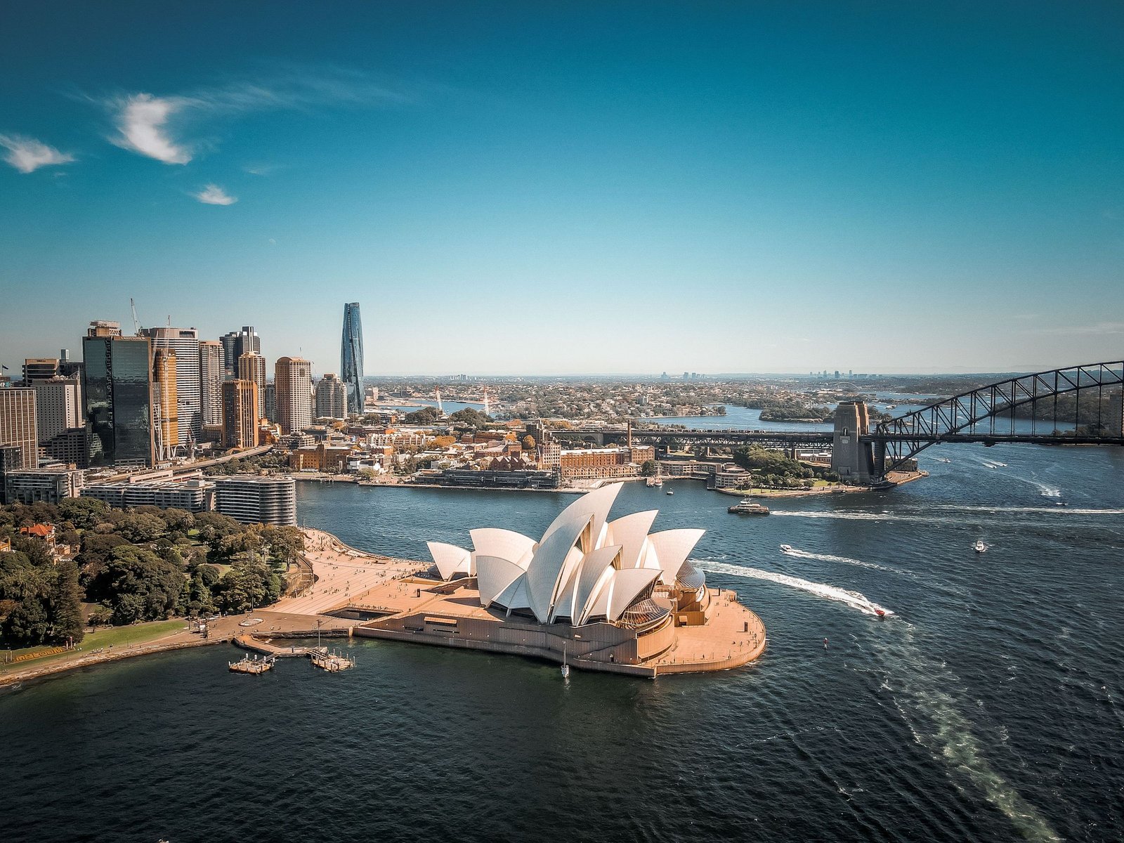 Het Opera House en de haven van Sydney van bovenaf