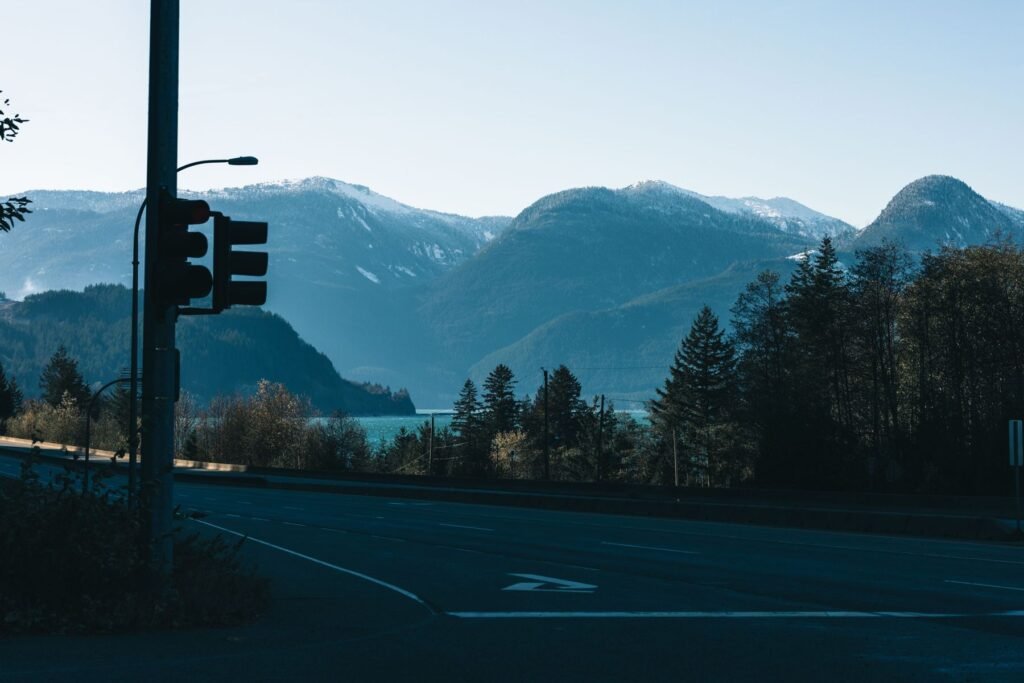 Bergen en weg bij Whistler