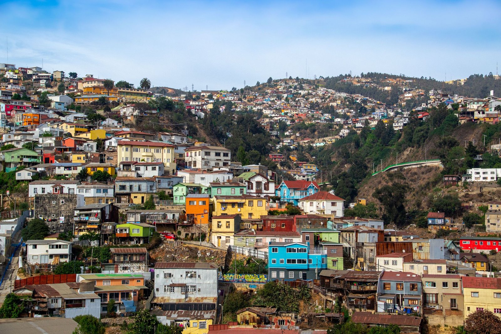 Kleurrijke huizen op de heuvels van Valparaíso