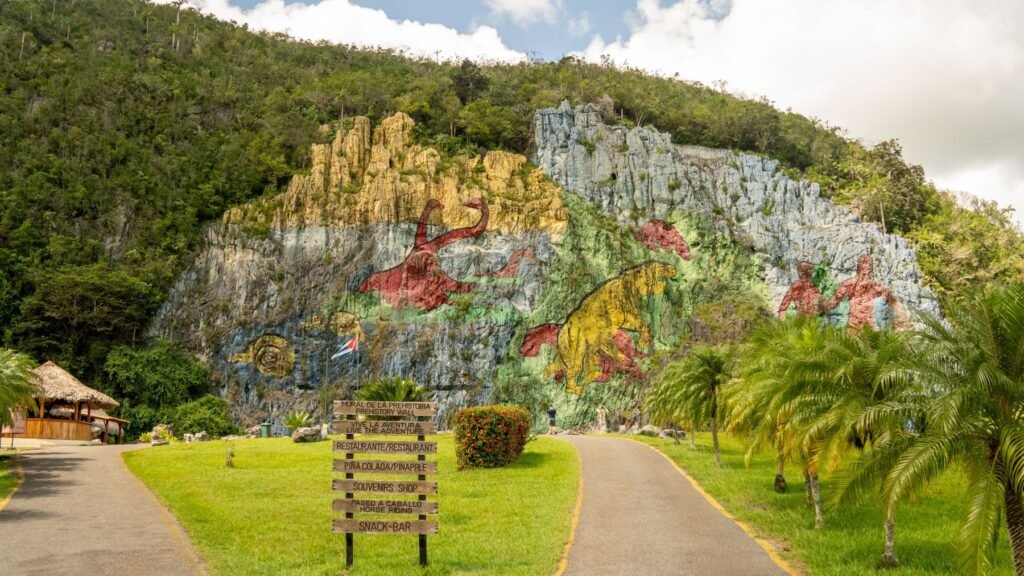 De Mural de la Prehistoria in Viñales