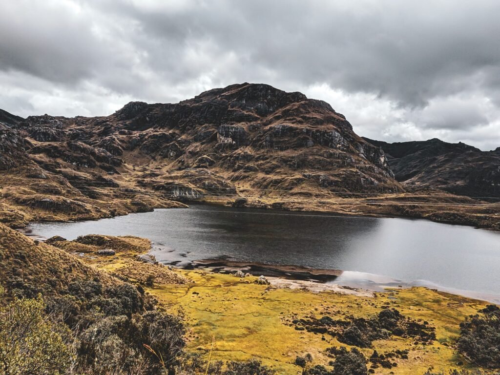 Meer en bergen in Nationaal Park El Cajas
