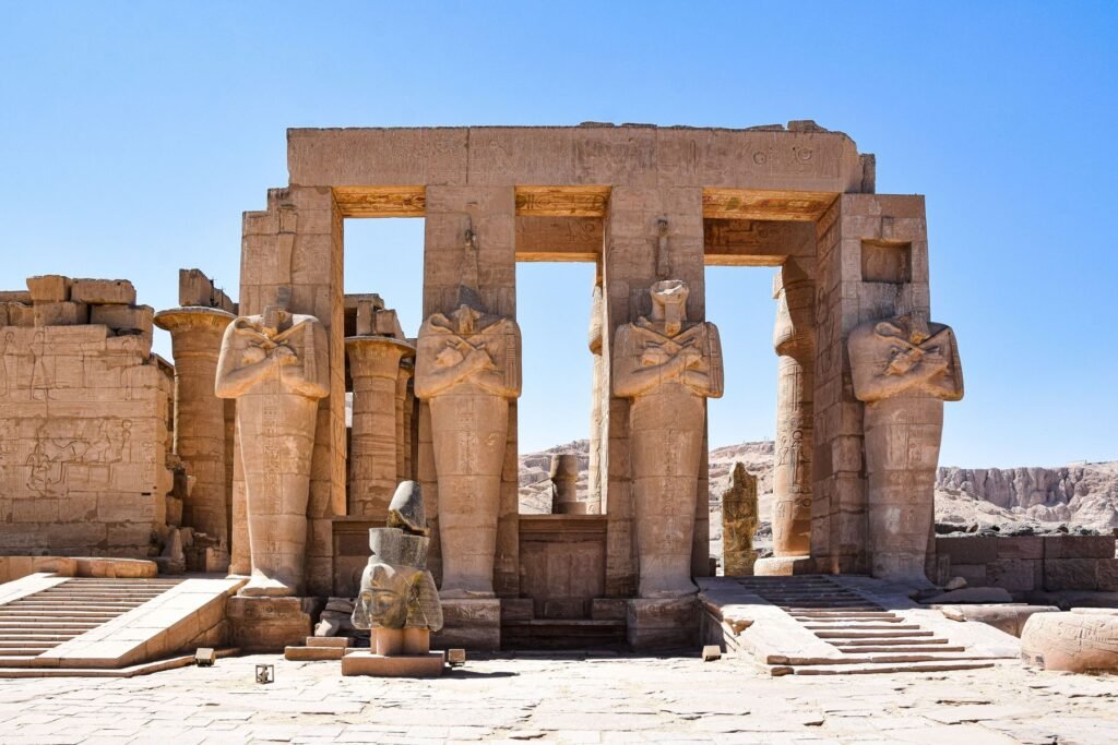 Het Ramesseum op de westelijke oever van Luxor