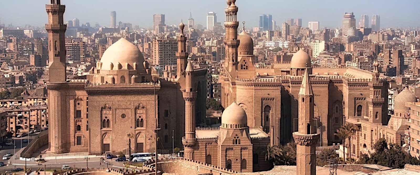 Historische moskeeën boven Cairo