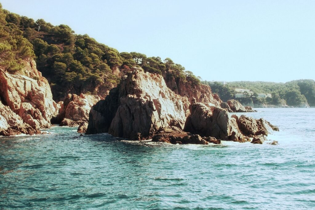 Rotskust aan de Costa Brava