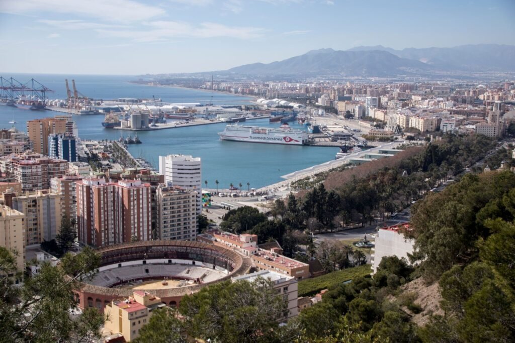 Málaga met de haven en de arena