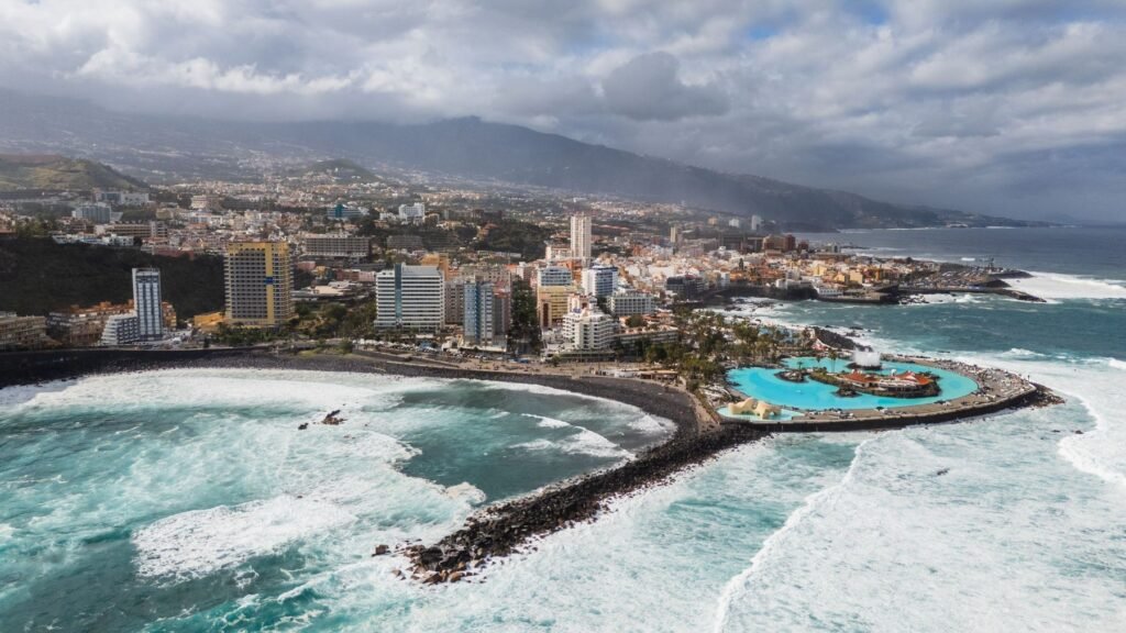 Puerto de la Cruz van bovenaf