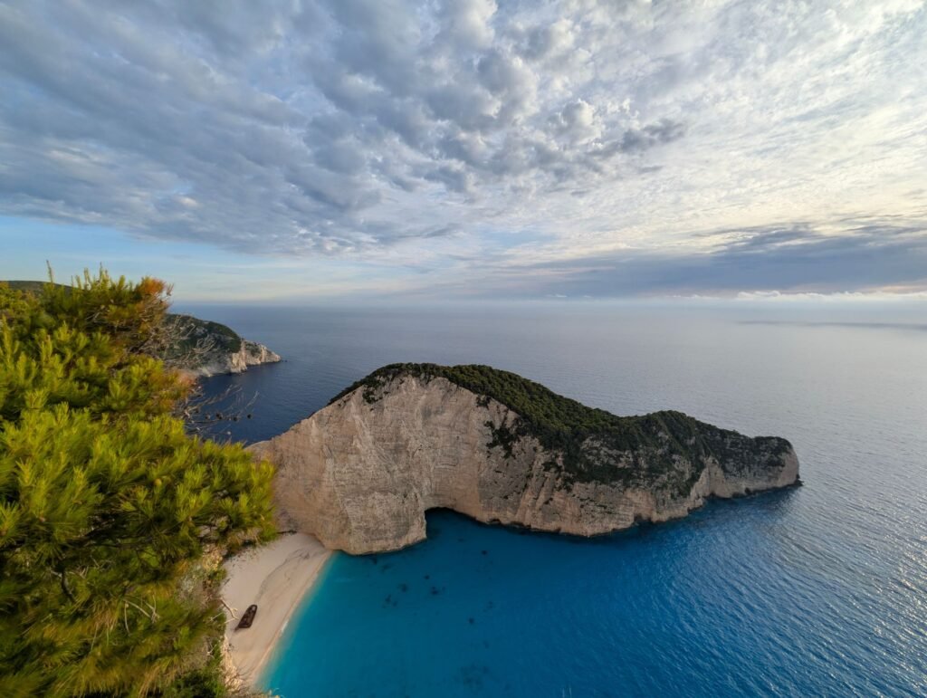 Baai aan de kust van Zakynthos