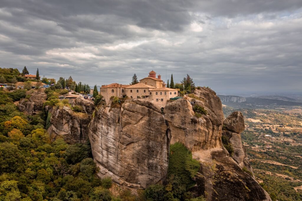 Klooster boven het dal van Meteora