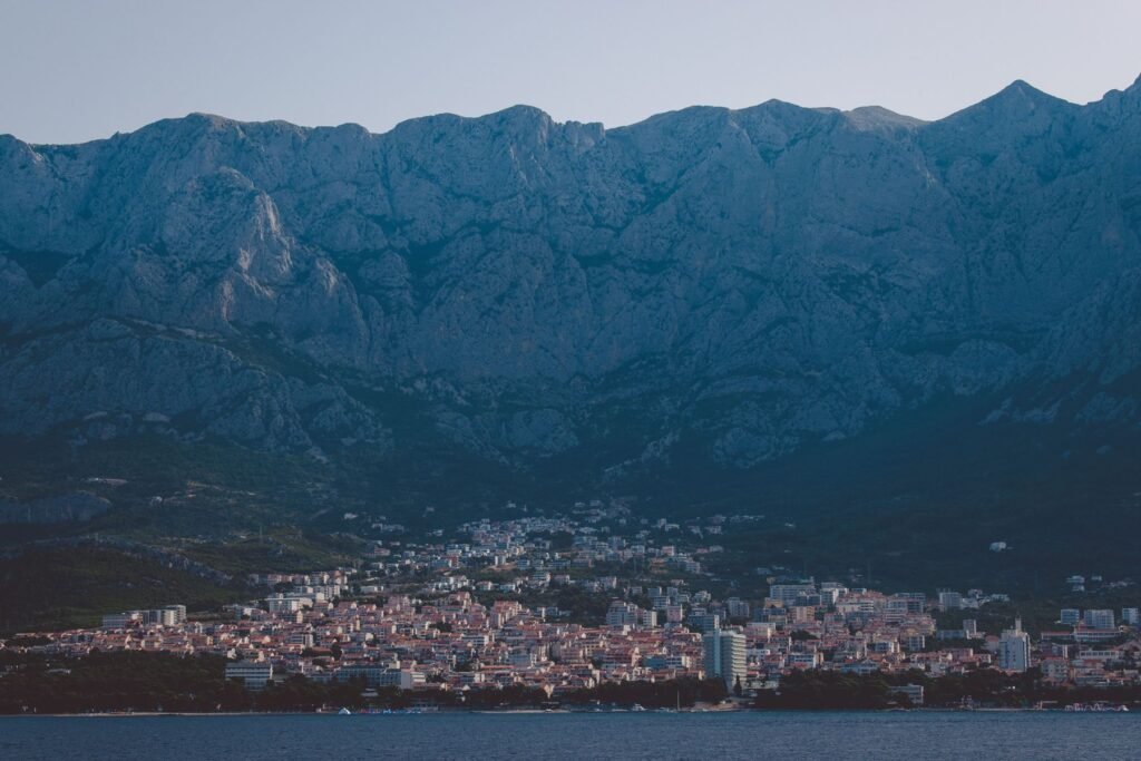 Het Biokovo-gebergte boven Makarska