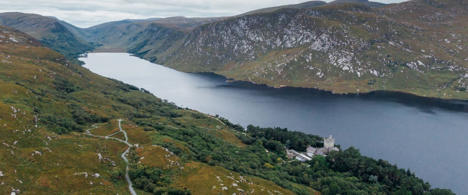 Glenveagh National Park in Donegal van bovenaf