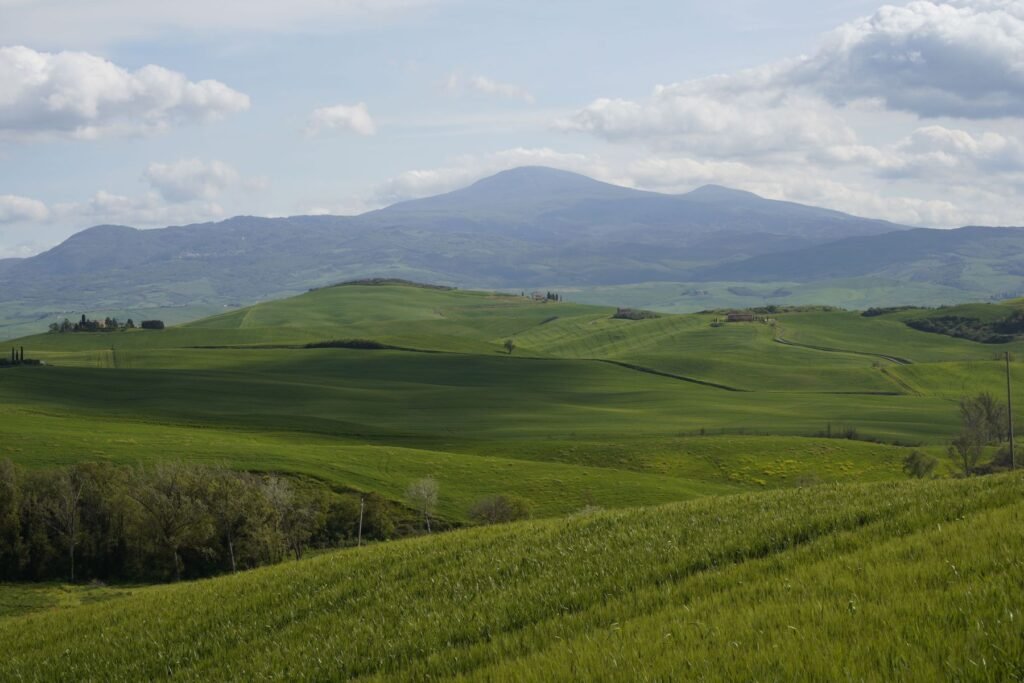 Glooiende heuvels in Toscane