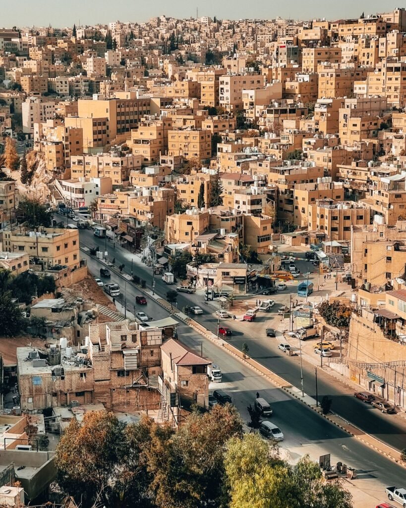 Straat in Amman van bovenaf