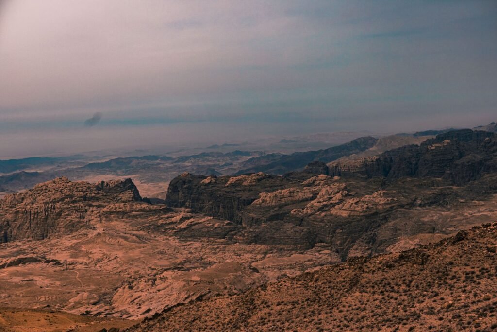 Uitzicht over het berglandschap van Jordanië