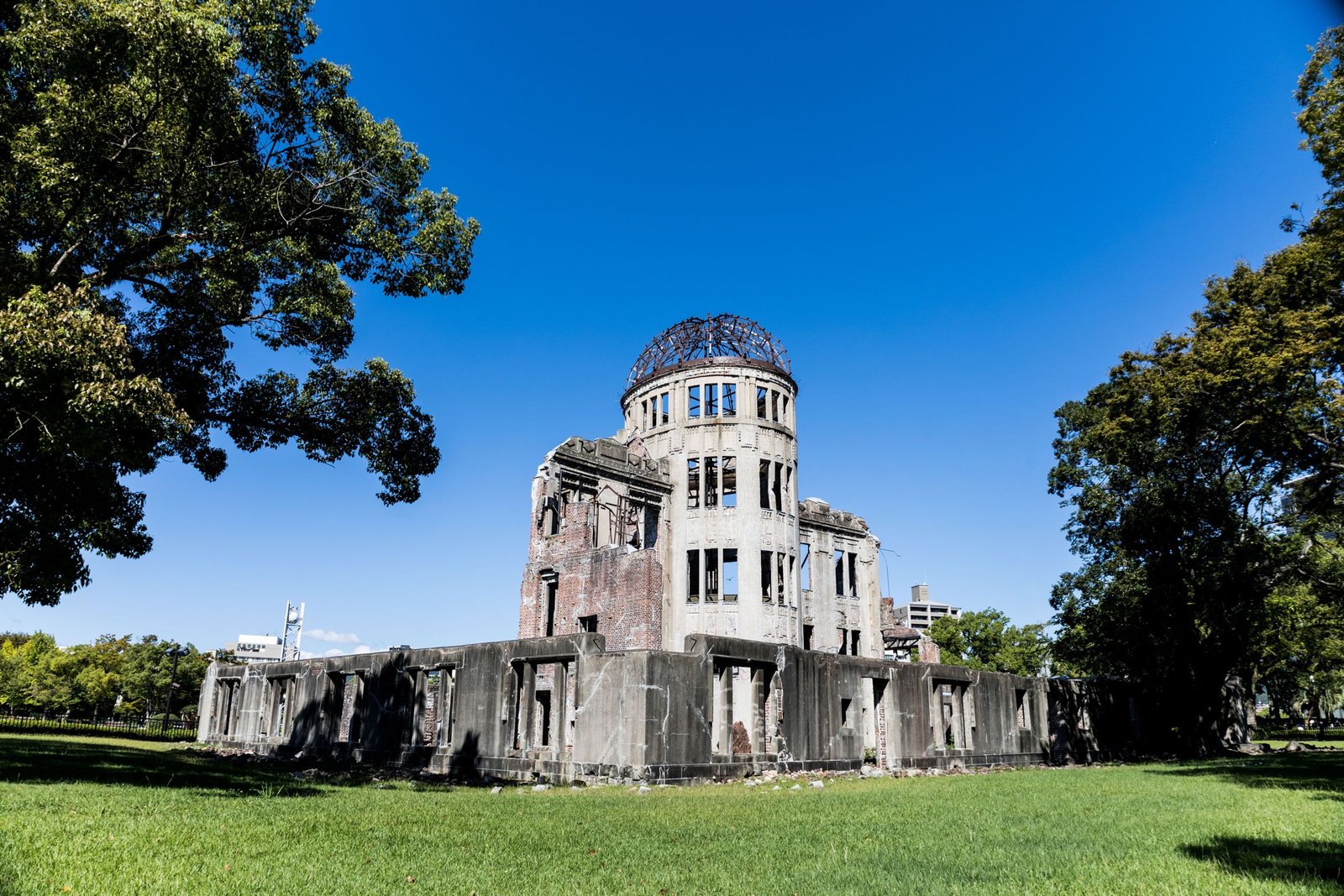 De Atoomkoepel in het Vredespark van Hiroshima