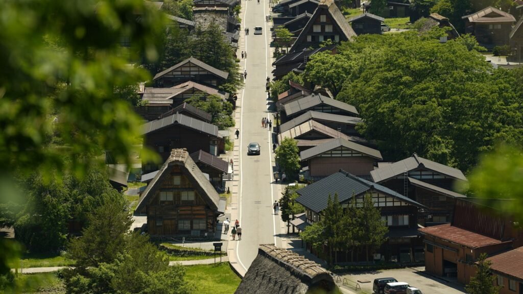 Rieten daken in Shirakawa-go van bovenaf