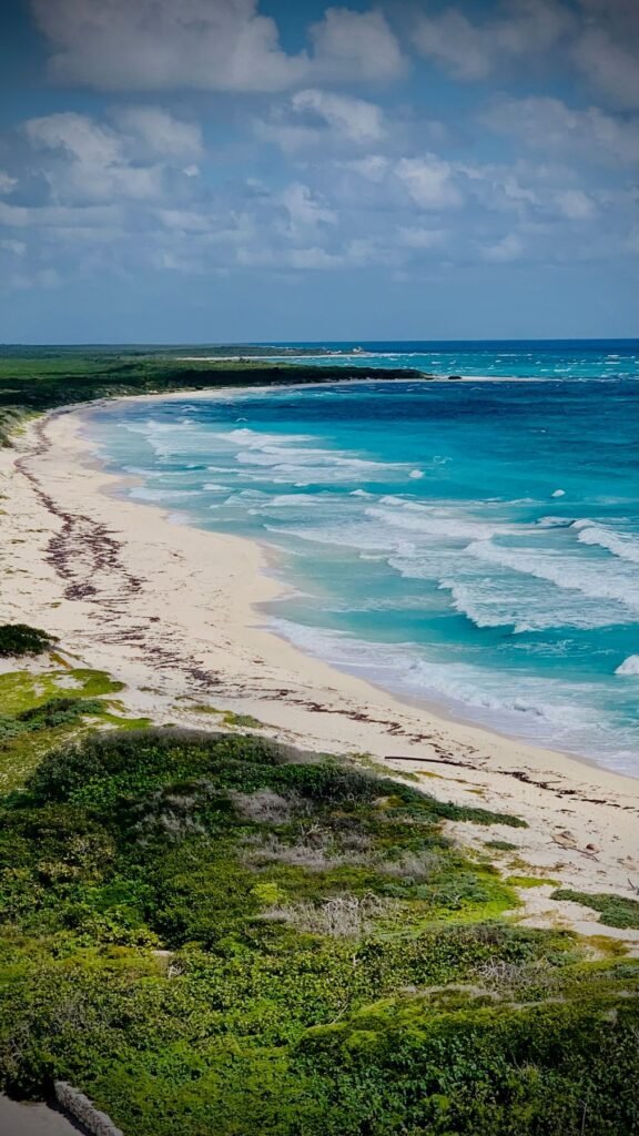 Tropisch strand met wit zand op Cozumel