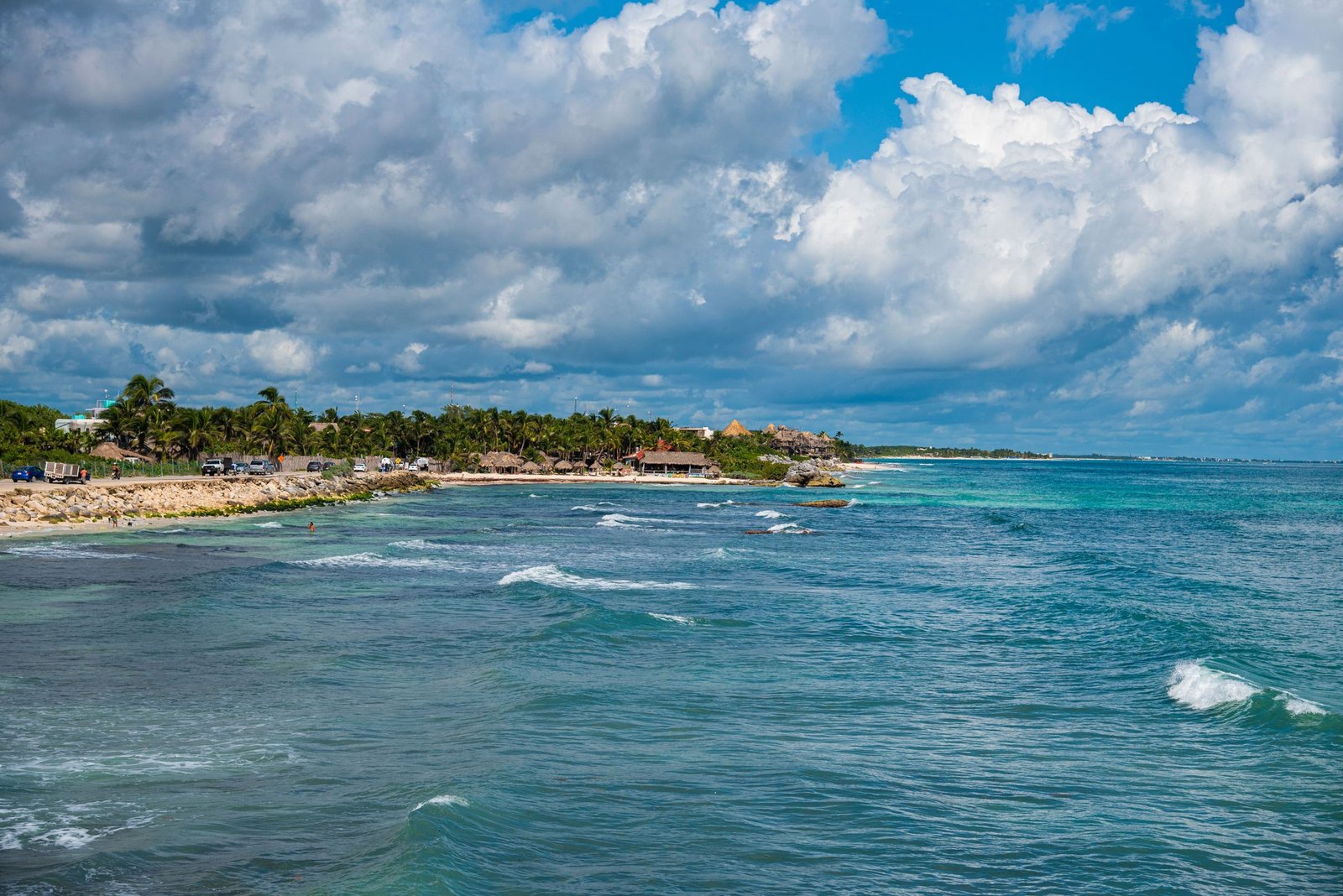 Kust van Tulum met groen