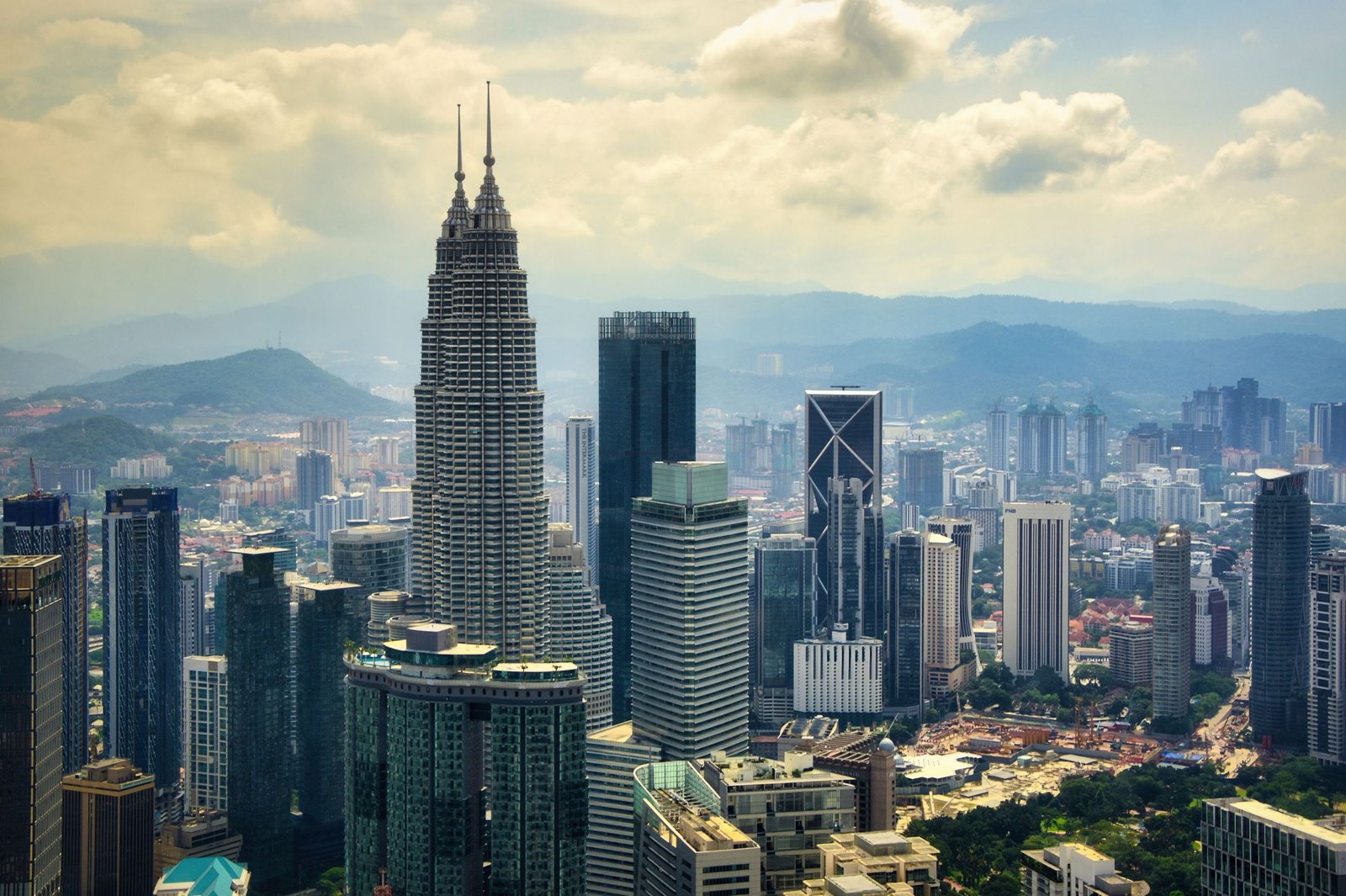 Skyline van Kuala Lumpur met de Petronas Towers