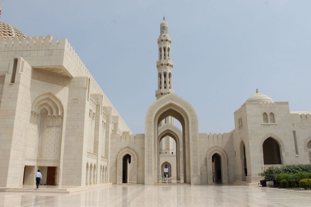 Binnenplein van de Sultan Qaboes-moskee