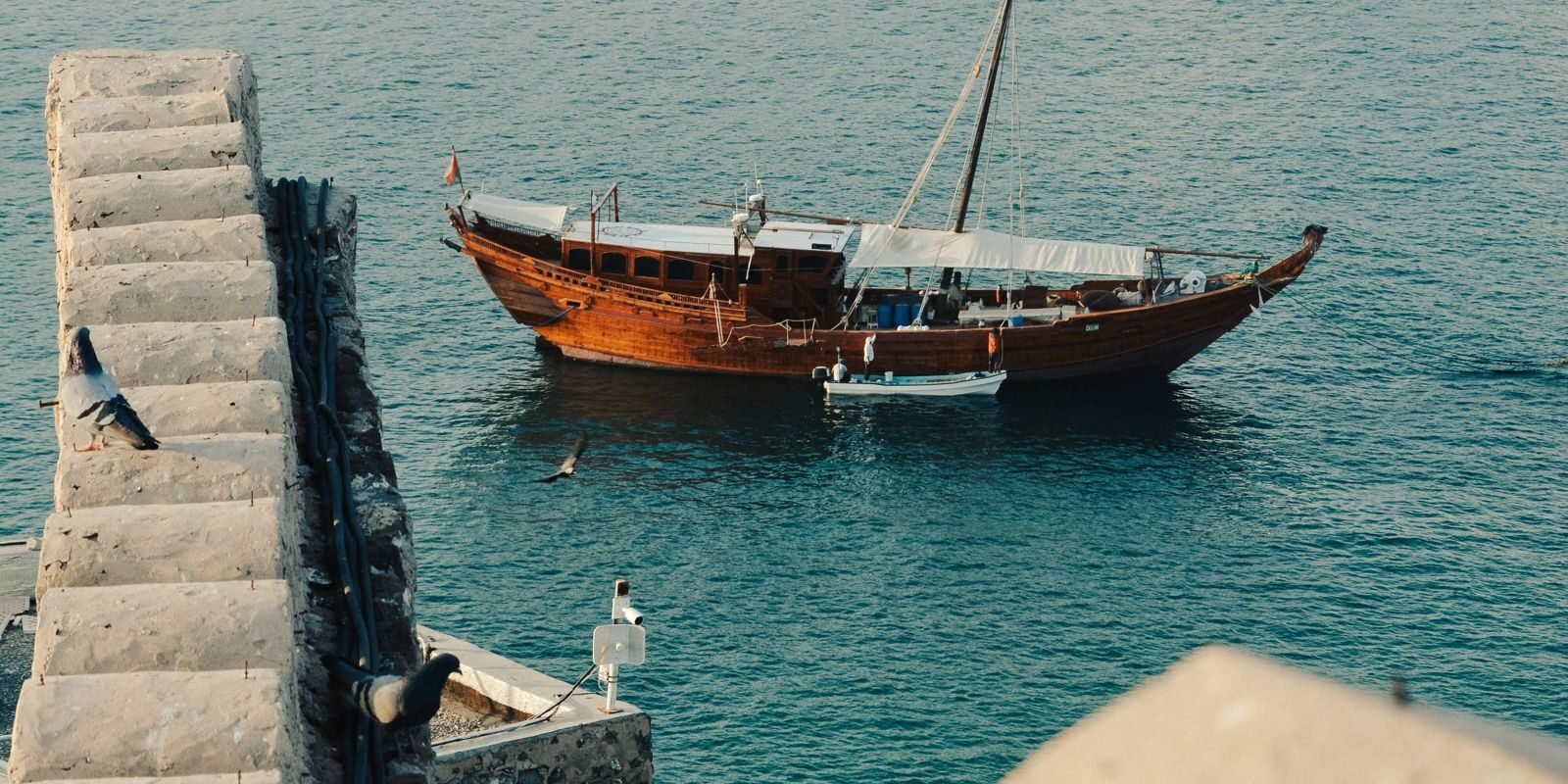 Dhow in de haven van Muscat