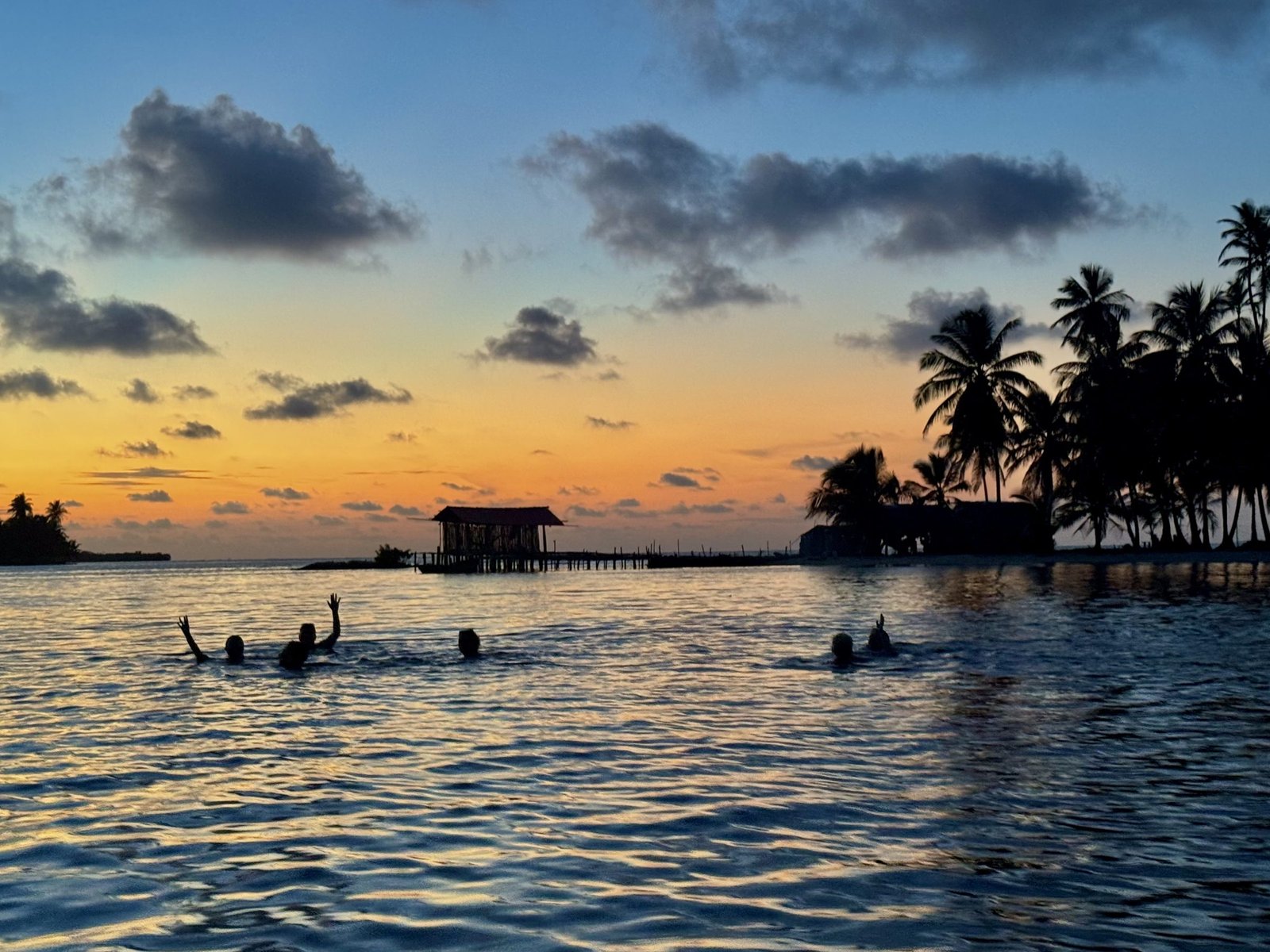 Zonsondergang boven de San Blas-eilanden