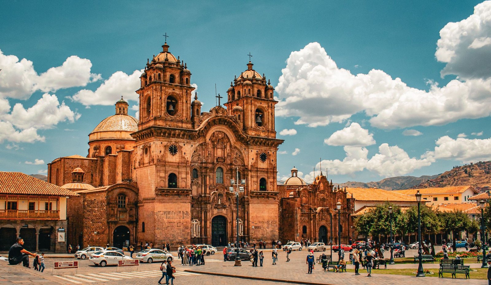 De Plaza de Armas van Cusco met de kerk La Compañía