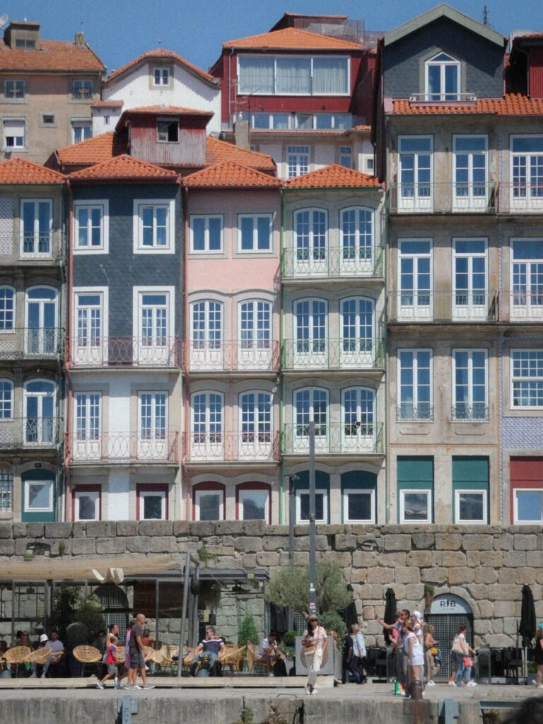 Kleurrijke gevels in Porto