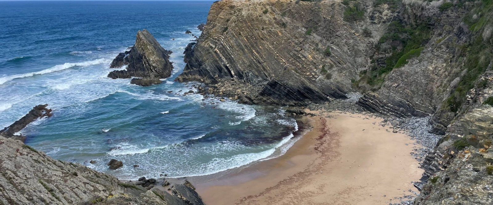 Baai aan de Portugese kust