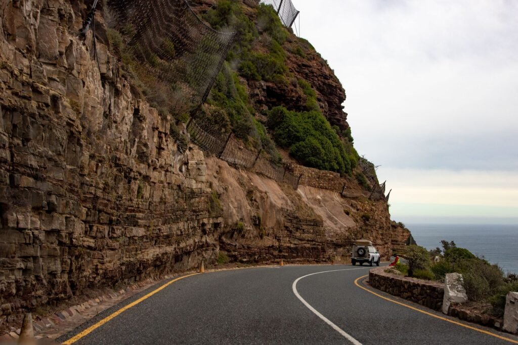 Chapman’s Peak Drive langs de kliffen bij Hout Bay