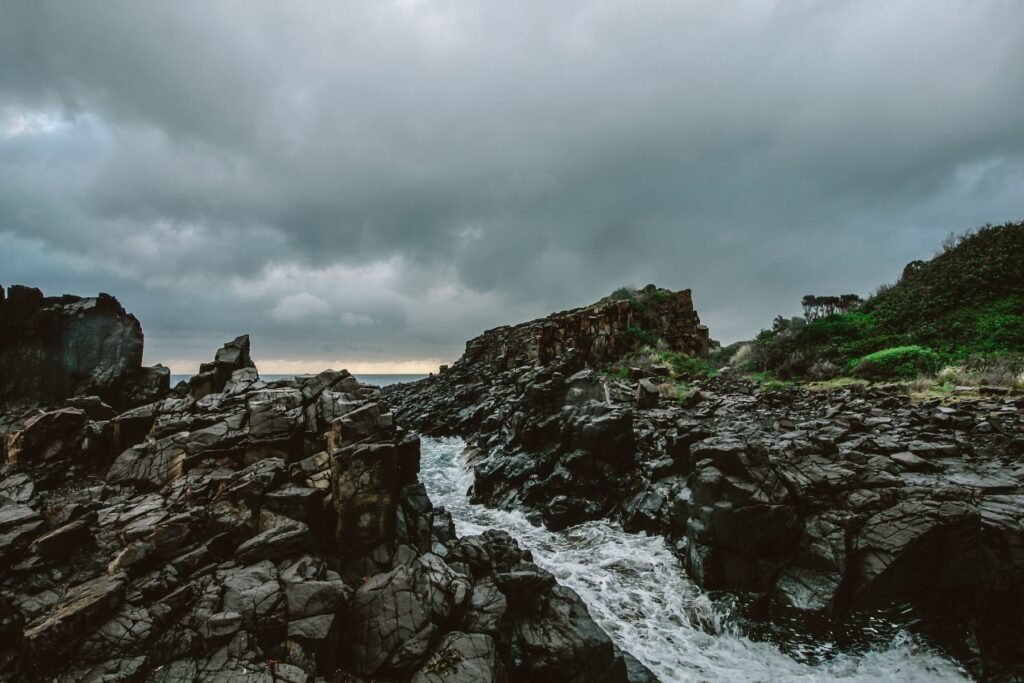 Rotsen en branding bij Storms River Mouth