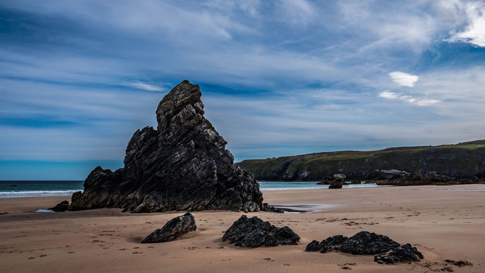 Rotsen op het strand bij Durness