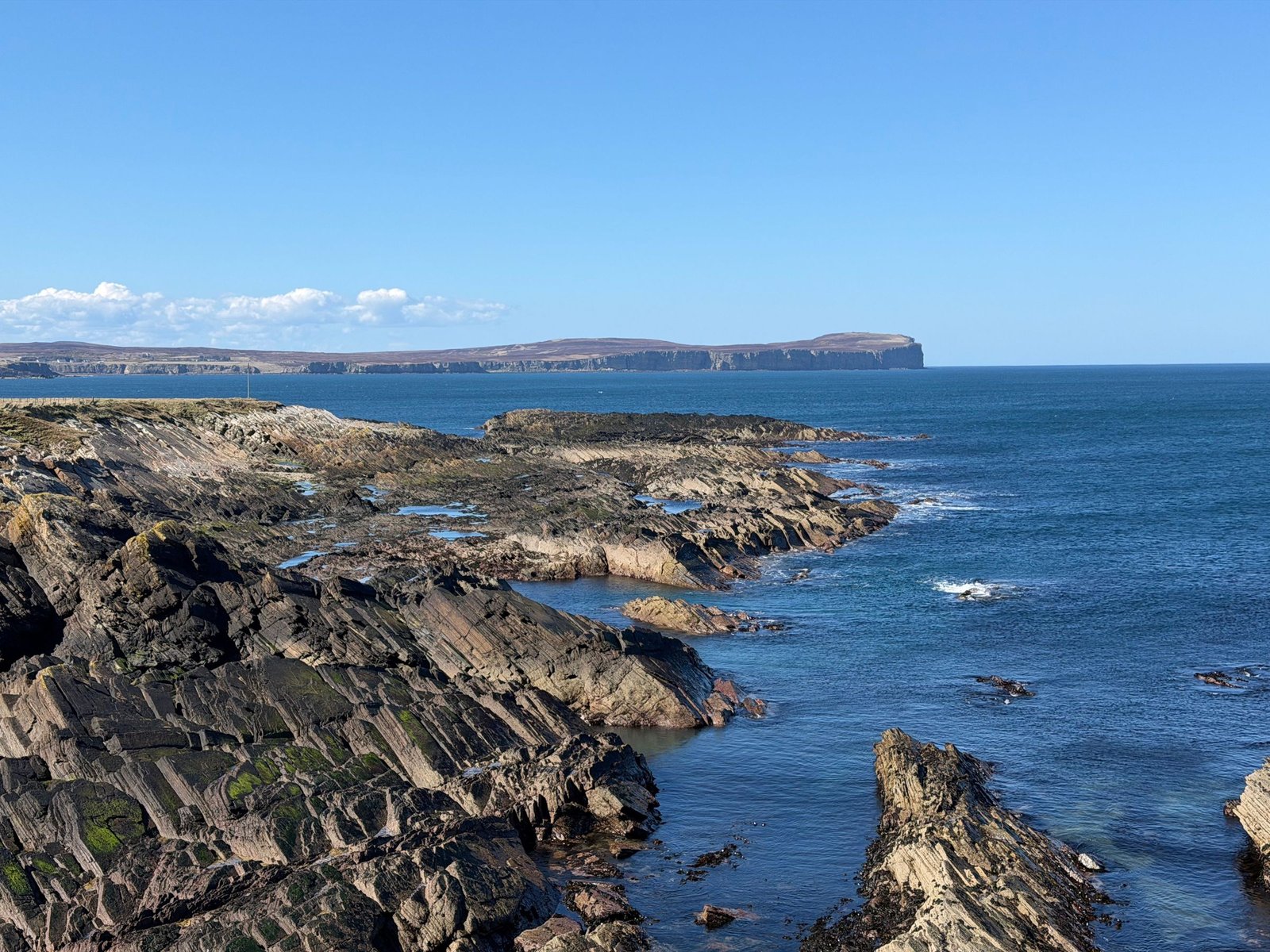 Ruige kust van Orkney