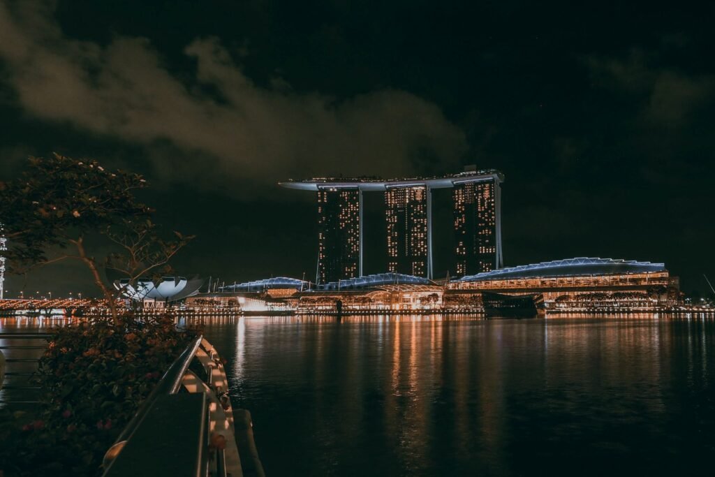 Marina Bay bij nacht