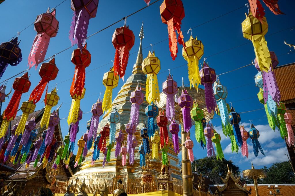 Kleurrijke lantaarns bij Wat Phra That Doi Suthep