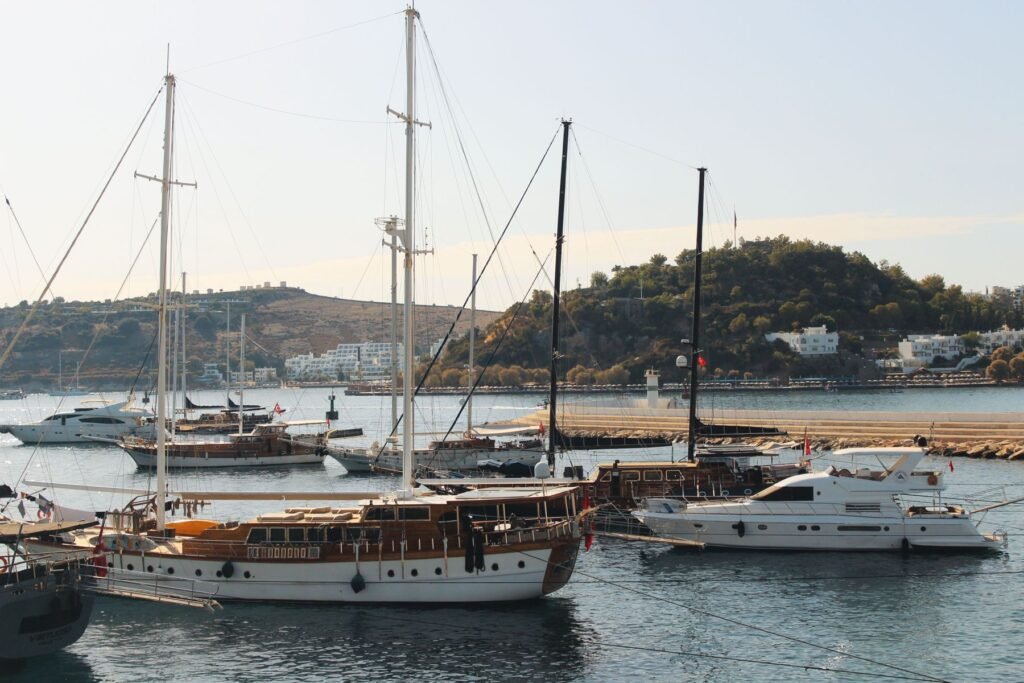 Zeilboten in de haven van Bodrum