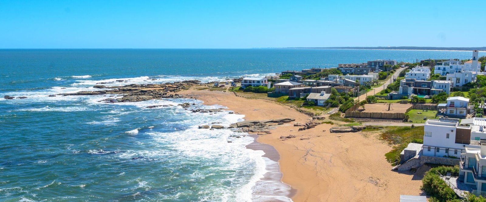 Luchtfoto van het strand van José Ignacio