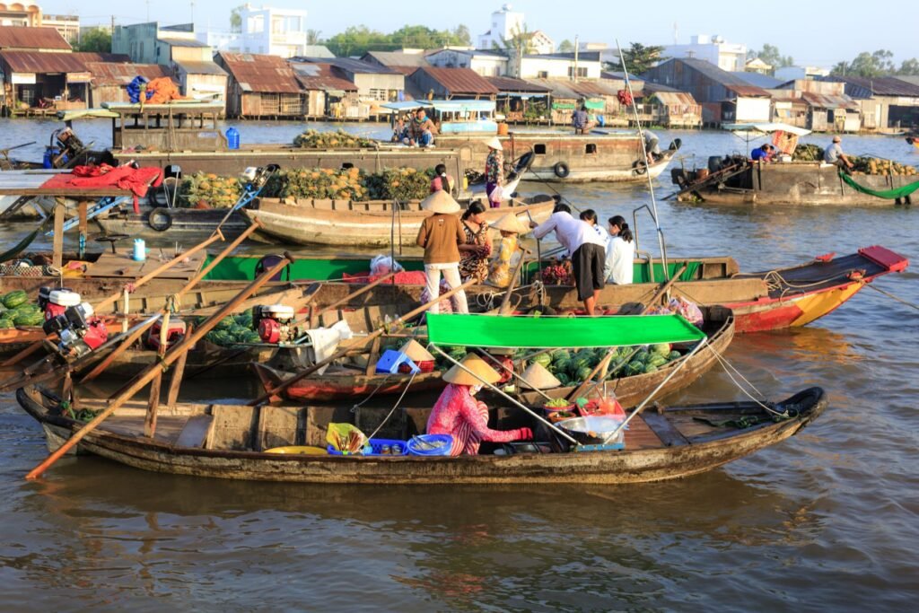 Boten op een rivier in de Mekongdelta